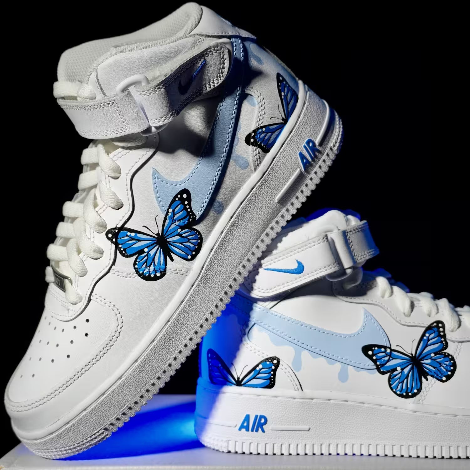 Custom Sneakers–Personalized Air Force 1, Air Jordan, Vans